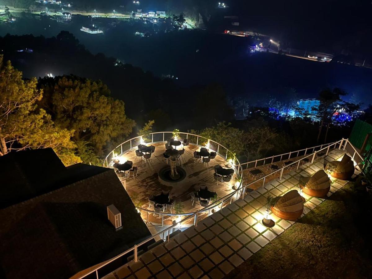 Anantam Resort & Spa Kasauli Bagian luar foto