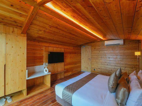 Anantam Resort & Spa Kasauli Bagian luar foto