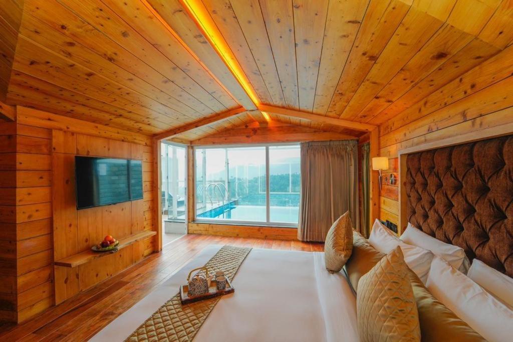 Anantam Resort & Spa Kasauli Bagian luar foto